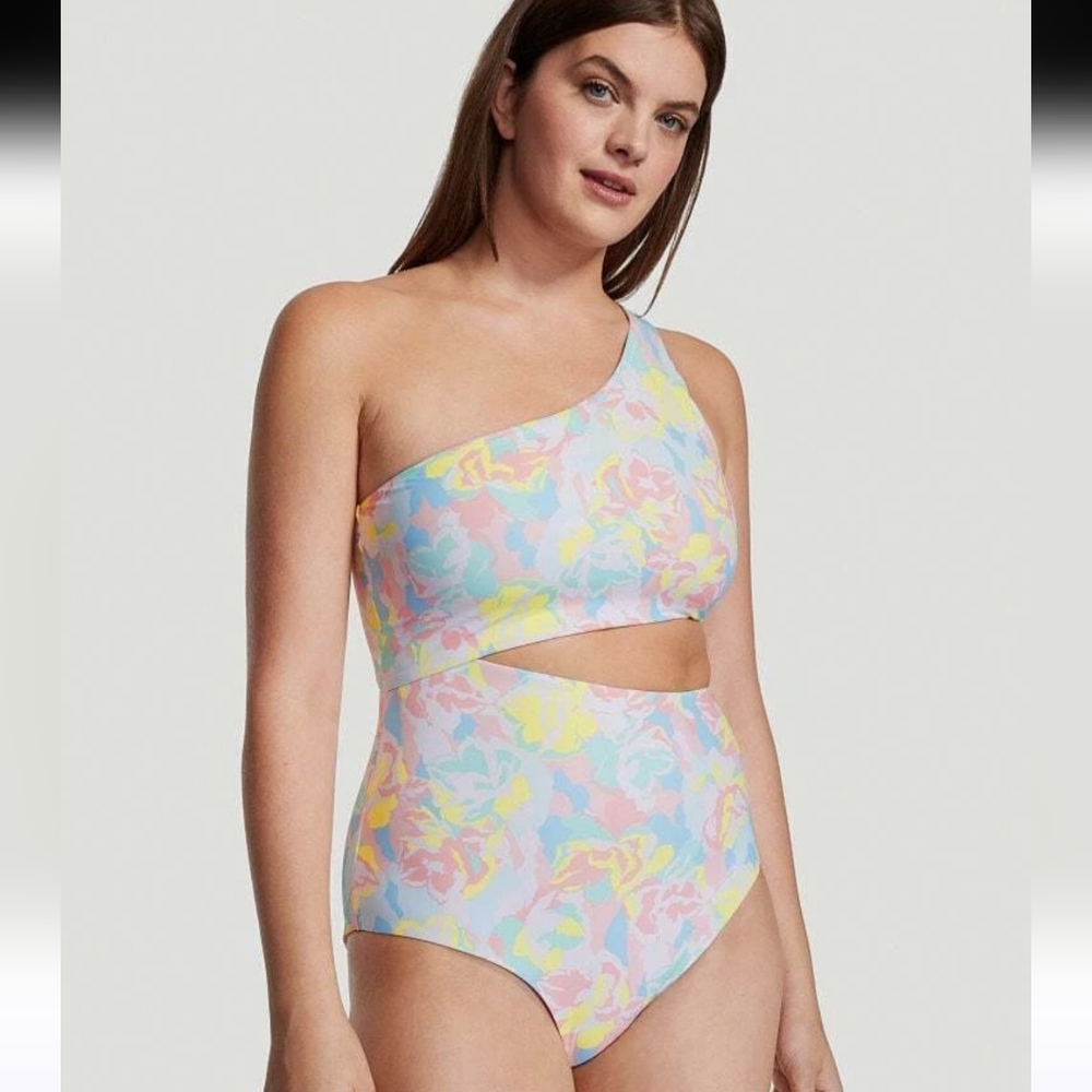 NWT Victoria's Secret SWIM Cut out One-Piece Swimsuit Floral Tropical Size XL